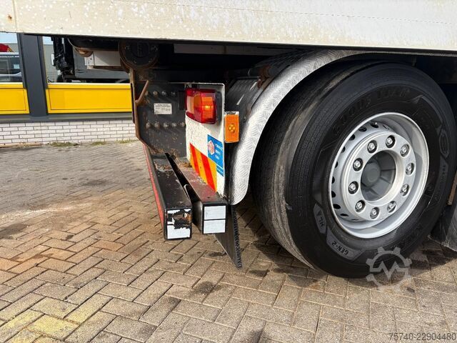 Hook arm system Volvo FM 420 + HMF 1643 Z2---2X EXT. + REMOTE + TIPPE...