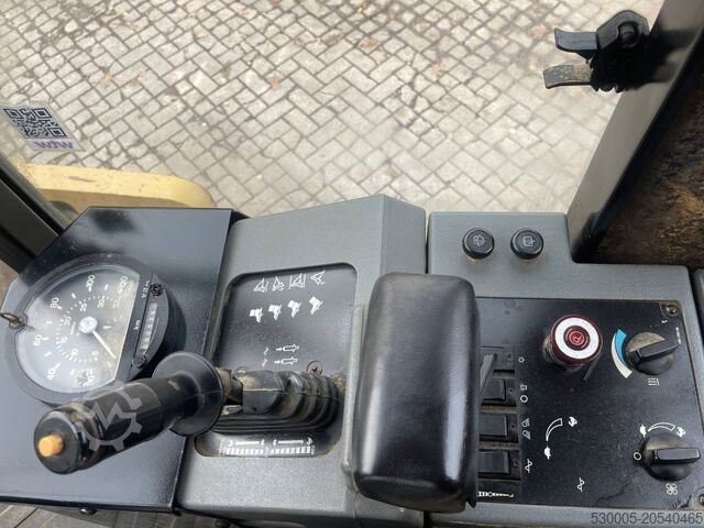 Einzelwalze CAT CS 573 E       2004