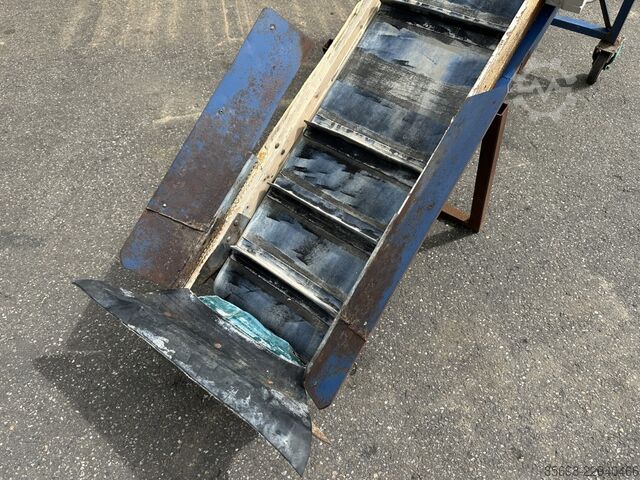 Elevator incline conveyor 310 x 38 cm  duo
