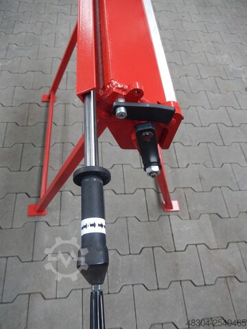 Schwenkbiegemaschine Prod-Masz Abkantbank Abkantmaschine RED-1250/0.8 mit einer Wulstmaschine