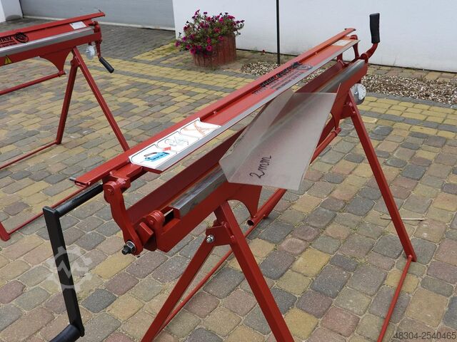 Schwenkbiegemaschine Prod-Masz Abkantbank Abkantmaschine RED-1250/0.8 mit einer Wulstmaschine