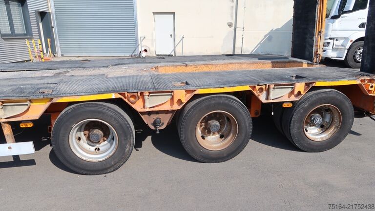 Tieflader-Sattelauflieger Goldhofer STZ-L3-36/80