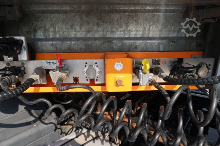 Tieflader-Sattelauflieger Goldhofer STZ-L3-36/80