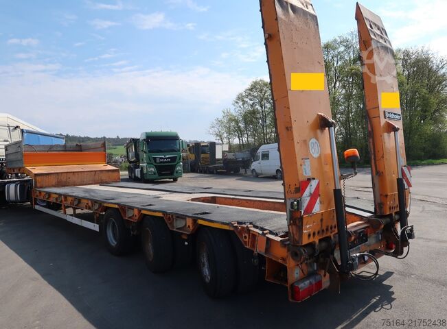 Tieflader-Sattelauflieger Goldhofer STZ-L3-36/80