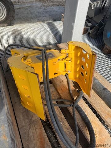 Landmaschine Epiroc Multigreifer