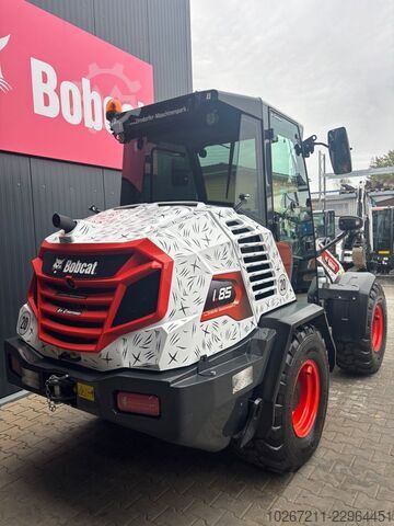 Wheel loader BOBCAT L 85  Radlader  -  Klima   Breitreifen - EDITION