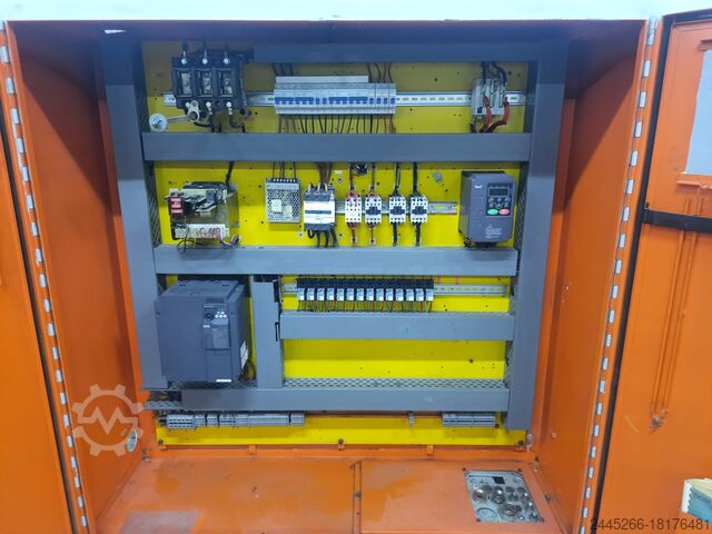 3 POINT AUTOMATIC FOLDER & GLUER MACHINE Bobst DOMINO 100-M