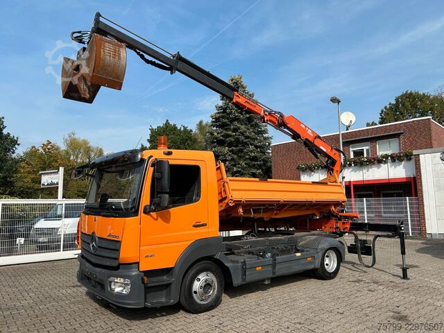 Three-way tipper van MERCEDES-BENZ 821 Meiller 2Skipper+Atlas 65.4 Kran Bj.2025