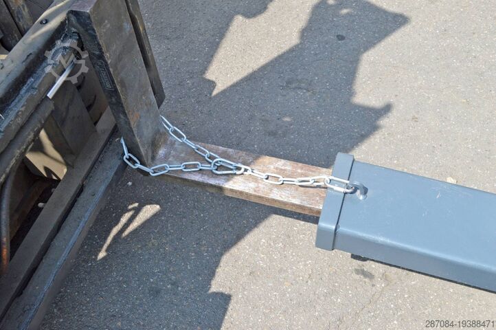 Forklift  