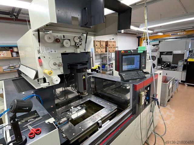 Wire eroding machine Mitsubishi FA 20S Advance
