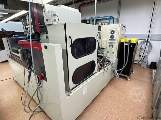 Wire eroding machine Mitsubishi FA 20S Advance