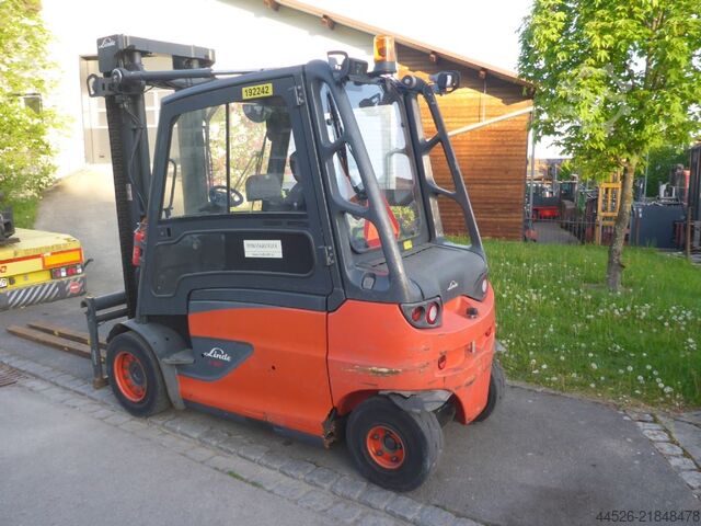 Electric 4-wheel forklift Linde E50HL-01/600