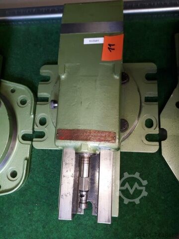 Machining center HILMA-RÖMHELD Spannmittel