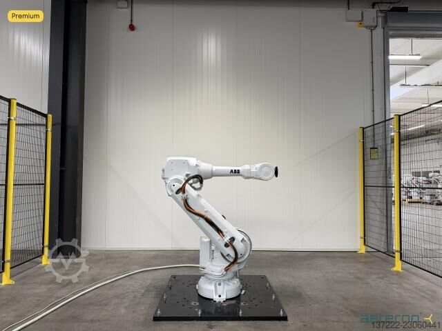 Refurbished Robot with 1 year warranty ABB IRB 4600-60/2.05