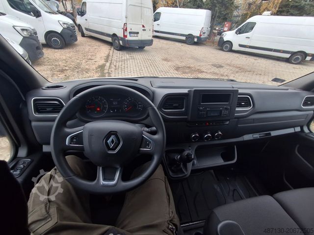 Panel van RENAULT MASTER L3H2 P3 135le