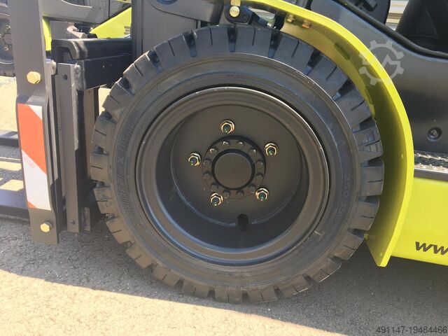 Diesel Forklift Clark S35D