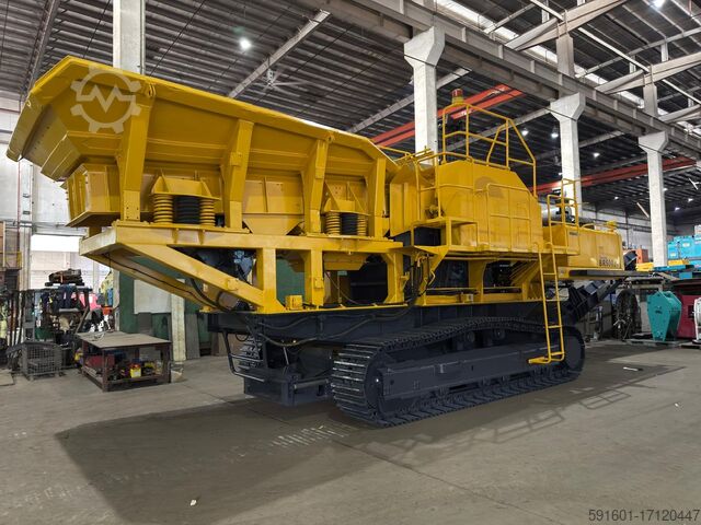 KOMATSU BR500JG-1 mobile crusher Komatsu BR500JG-1