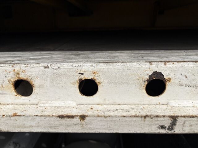 Wechselbrücke mit Pritsche Krone Plattform 7,82m Multilockaußenrahmen