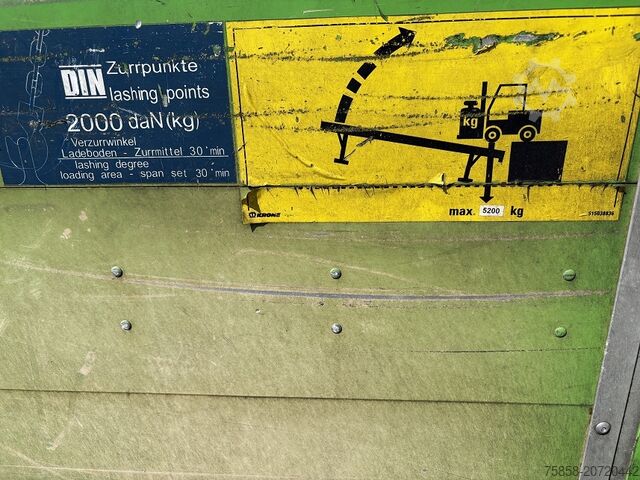 Wechselbrücke mit Pritsche Krone Baustoff 7,45 Multilockrahmen Türen