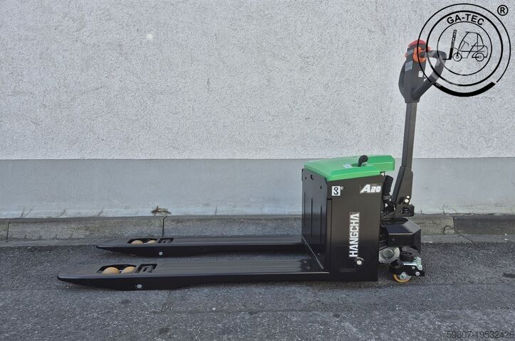 Pallet truck Hangcha CBD20-WD-I