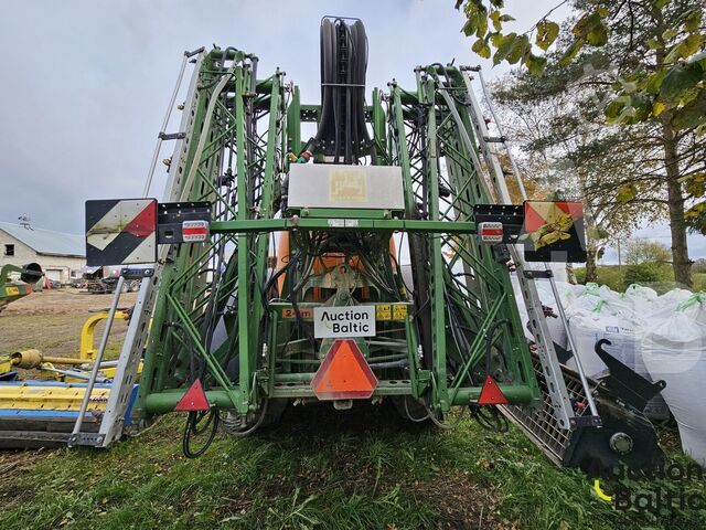 Sprayer Amazone UG 4500 NOVA