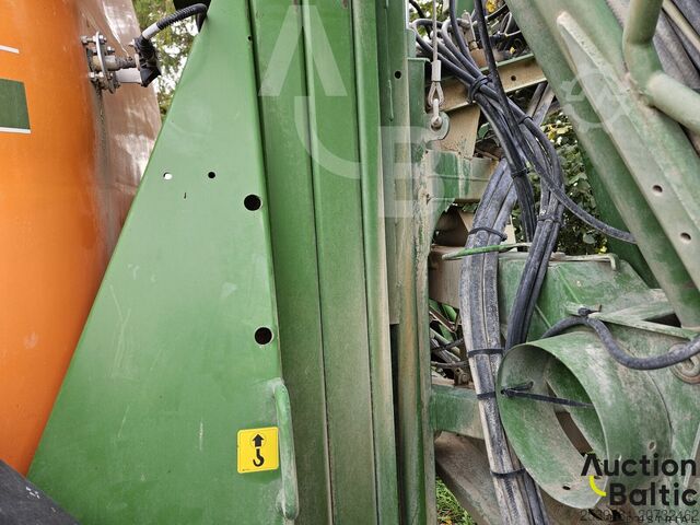 Sprayer Amazone UG 4500 NOVA