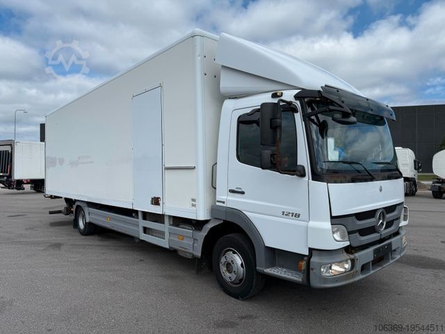 Box truck MERCEDES-BENZ Atego 1218 4x2 Euro 5 8,0 m. koffer