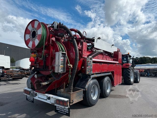 Vacuum tank truck Case 240 Puma - Hvidtved Larsen 10.000 L Kombi