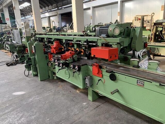 Vierseitenhobelmaschine der Marke Weinig, Modell PFA 17N mit 8 Spindeln Weinig PFA 17N