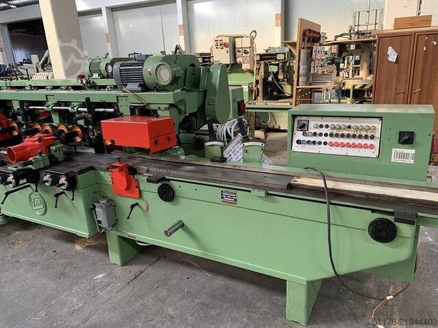 Vierseitenhobelmaschine der Marke Weinig, Modell PFA 17N mit 8 Spindeln Weinig PFA 17N