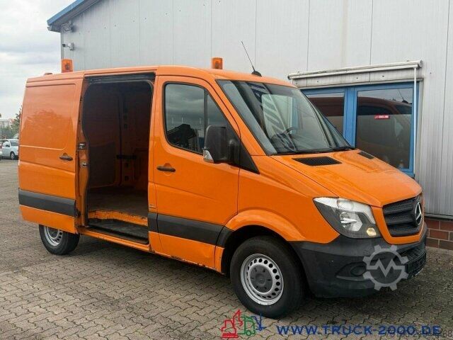 Panel van Mercedes-Benz Sprinter 316 3Sitze Automatik Standheizung AHK
