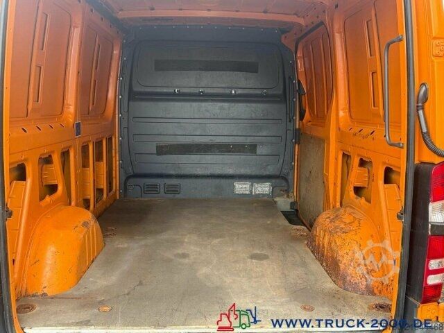 Panel van Mercedes-Benz Sprinter 316 3Sitze Automatik Standheizung AHK