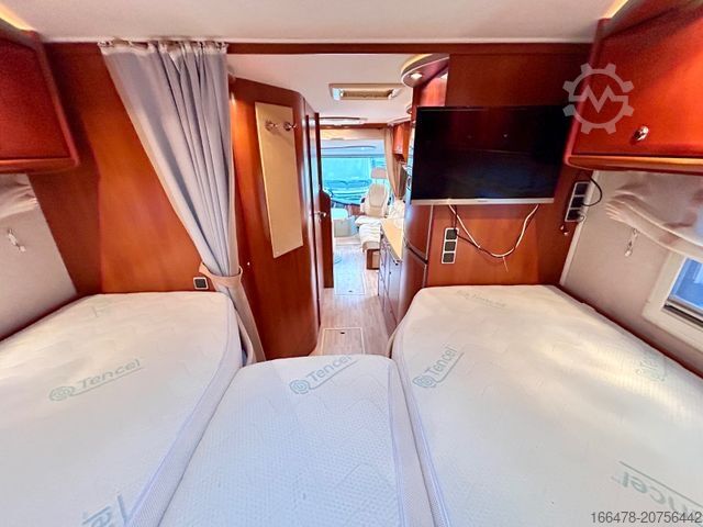 Integriertes Wohnmobil CONCORDE Carver I 742 L * Einzelbetten *