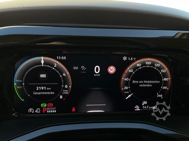 Kleinbus VOLKSWAGEN T7 Multivan Goal eHybrid lang 4MOTION ACC AHK