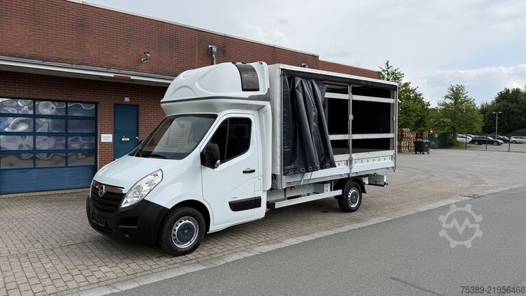 Pick-up van Opel Movano  Pritsche Schiebeplane 3,5t Schlafkabine