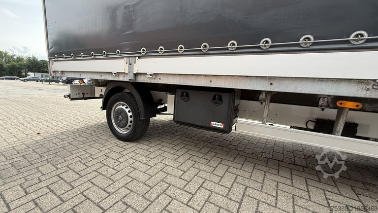 Pick-up van Opel Movano  Pritsche Schiebeplane 3,5t Schlafkabine