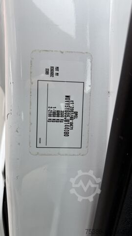 Pick-up van Opel Movano  Pritsche Schiebeplane 3,5t Schlafkabine