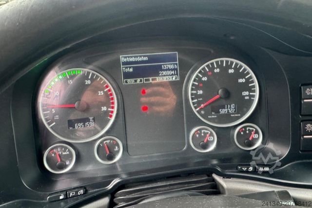 Standard tractor unit MAN TGS 18.440 4x2 ADR Kompressor