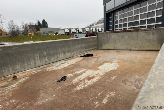 Kipper LKW IVECO 270 4x2 Kipper