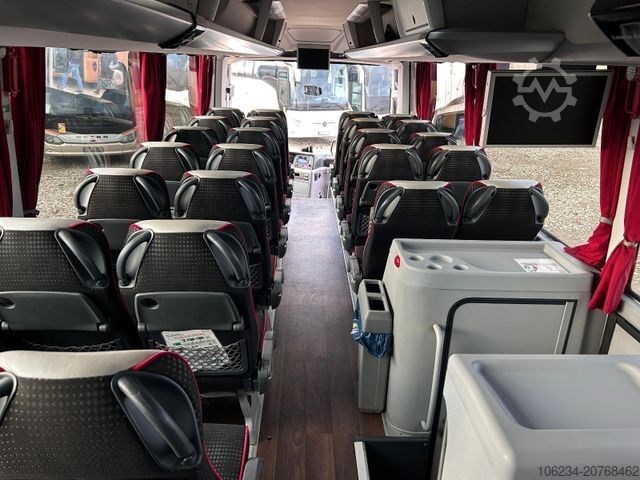 Reisebus MAN Lions Coach R07
