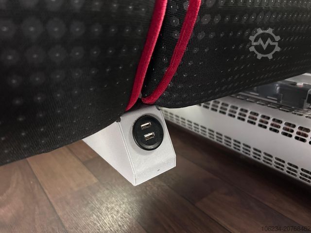 Reisebus MAN Lions Coach R07