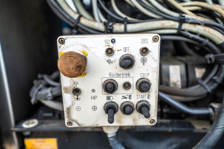 Kipper mit Kran IVECO STRALIS 330 - MKG 151 HP A3