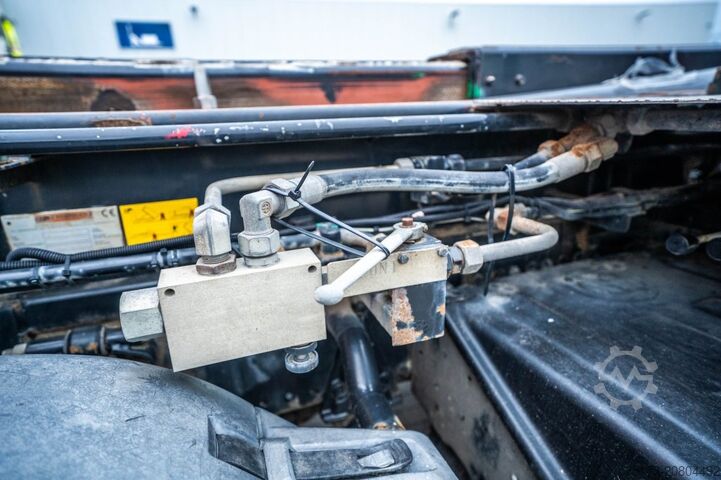 Hakenarmsystem MAN TGS 35.440 BB - 8X8 - AJK