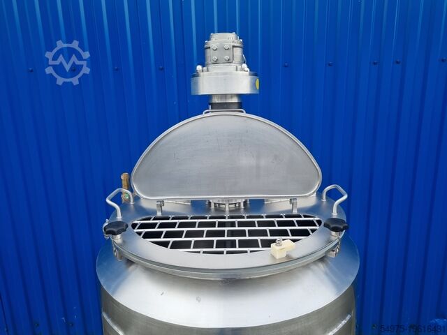 Stainless steel tank with agitator Jentec GmbH