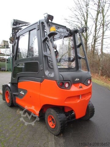 Elektro 4 Rad-Stapler Linde E50HL-01