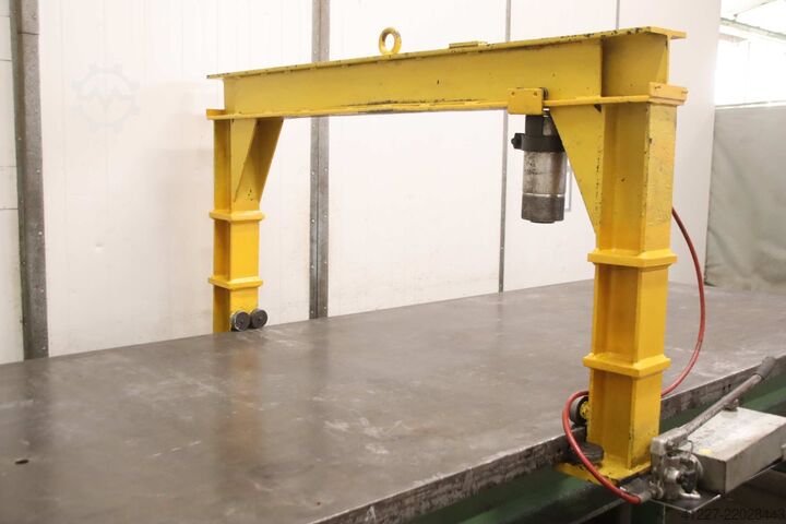 Aufspannplatte mit Richtpresse unbekannt 1510/4025/H900 mm