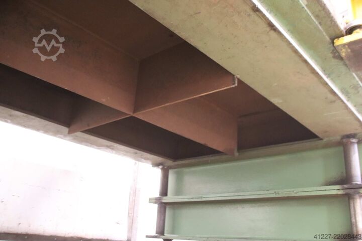 Aufspannplatte mit Richtpresse unbekannt 1510/4025/H900 mm