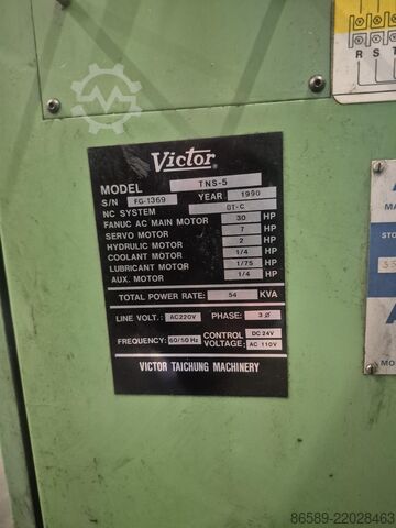 CNC-Drehmaschine Victor Taichung TNS 5