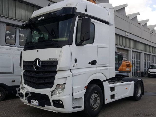 Standard tractor unit Mercedes-Benz Actros 1853