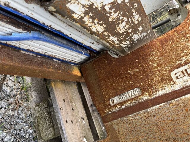 Pulp bale clamp Cascade 77G